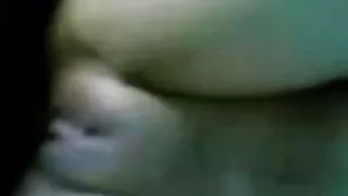 非常漂亮的肛交與19歲的色情成員。
