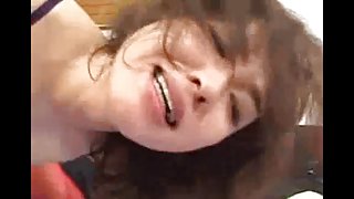 色情明星在搖擺派對得到了性交