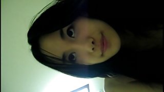 機器人怪物一次性亂搞一個女人在所有的洞和山雀色情