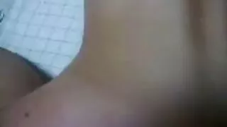 吸煙廉價蕩婦跳肛門上大雞巴色情