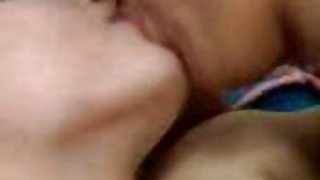 充滿激情的性愛與豐滿的美女色情約會
