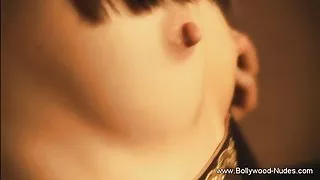 泰國妓女亂搞各種姿勢和眼淚連褲襪色情