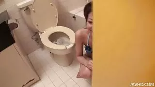 充滿激情的性愛與一個愛的金發女郎在床上色情