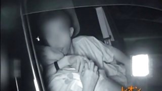 俄羅斯小妞在屁股上有更深的色情情人