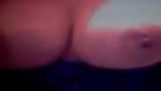 豐滿的混蛋從性交在每個狹縫蒼勁的烏木色情
