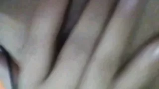 播種在紅色絲襪色情的乳頭的腺體